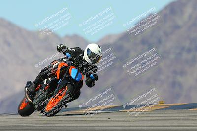 media/Mar-25-2024-Moto Forza (Mon) [[8d4319bd68]]/4-Novice Group/Session 4 Turn 9/